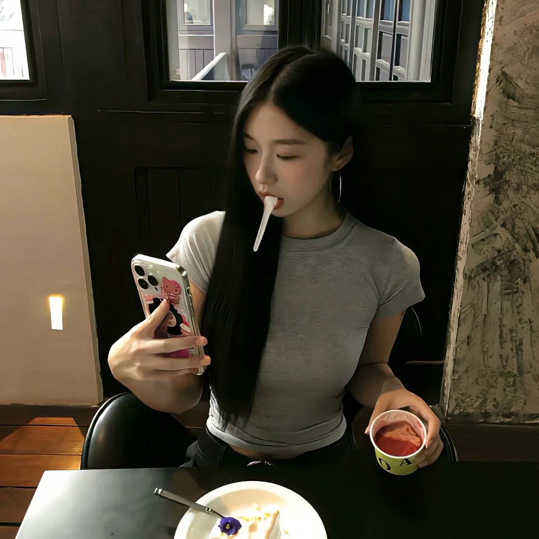 丑妻逆袭，颜值惊艳全球